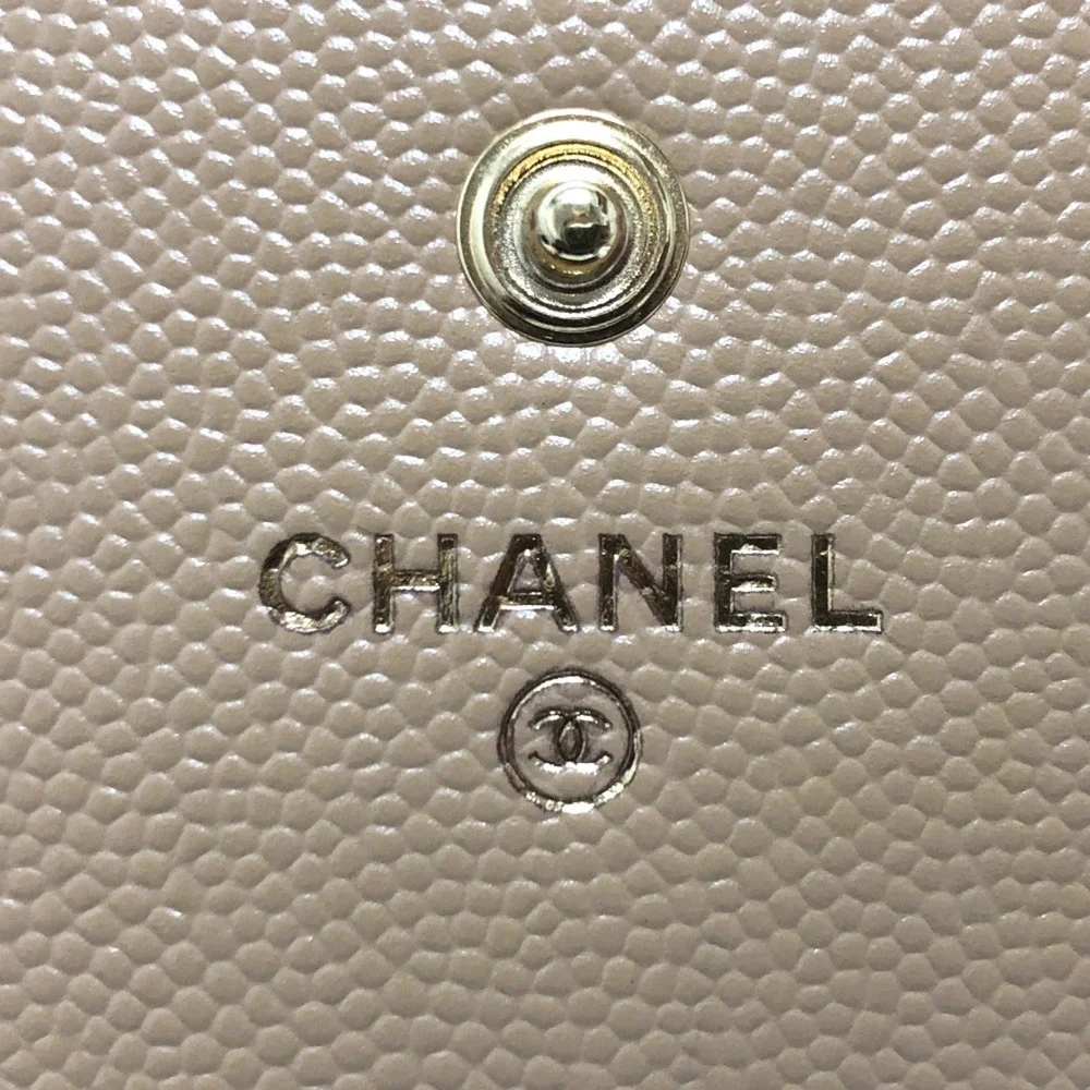 CHANEL Authentic Cream Wallet - Picture 8 of 12